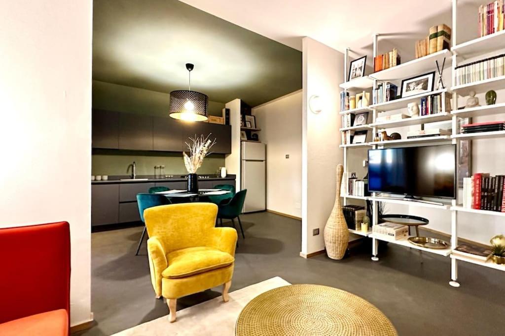 Dimora Roe Apartment Monticello d'Alba Ngoại thất bức ảnh