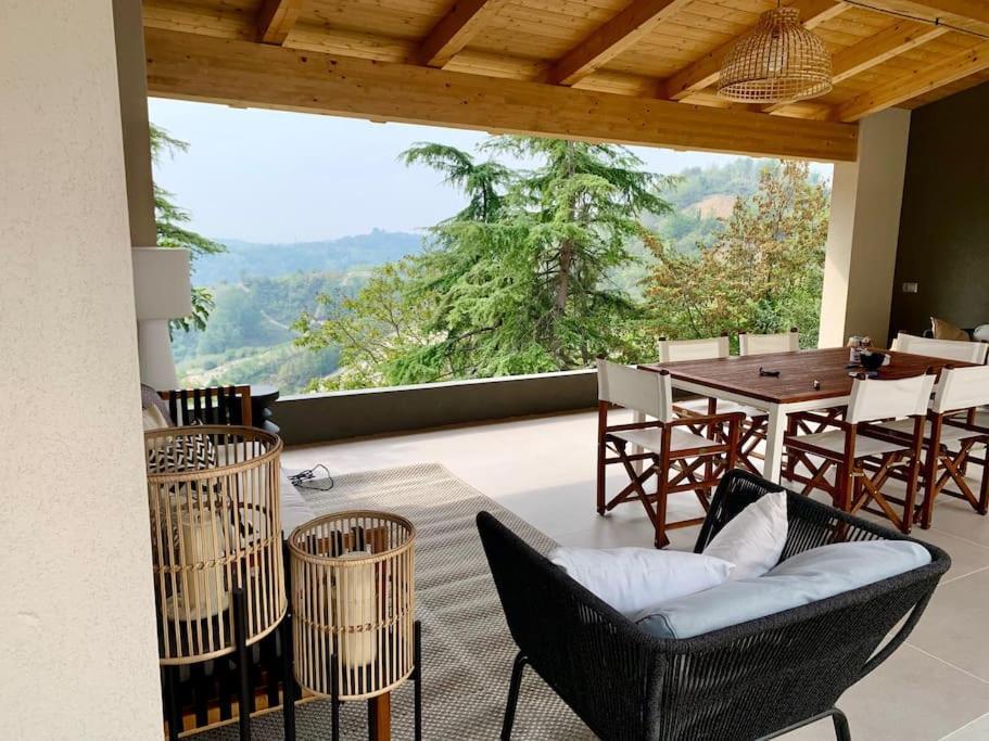 Dimora Roe Apartment Monticello d'Alba Ngoại thất bức ảnh