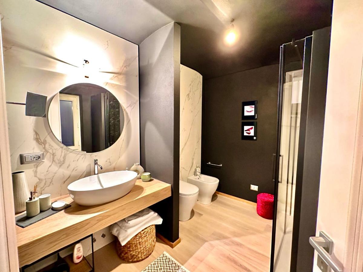 Dimora Roe Apartment Monticello d'Alba Ngoại thất bức ảnh